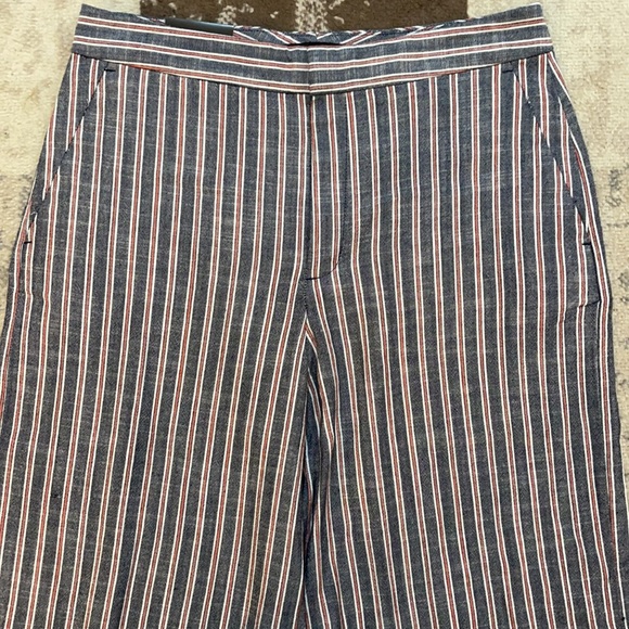 BR - High Rise Wide Leg Striped Pants - Picture 4 of 10